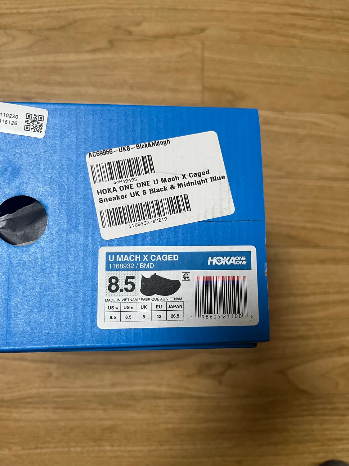 [265]호카 x 케이지드 마하블랙 상품이미지4