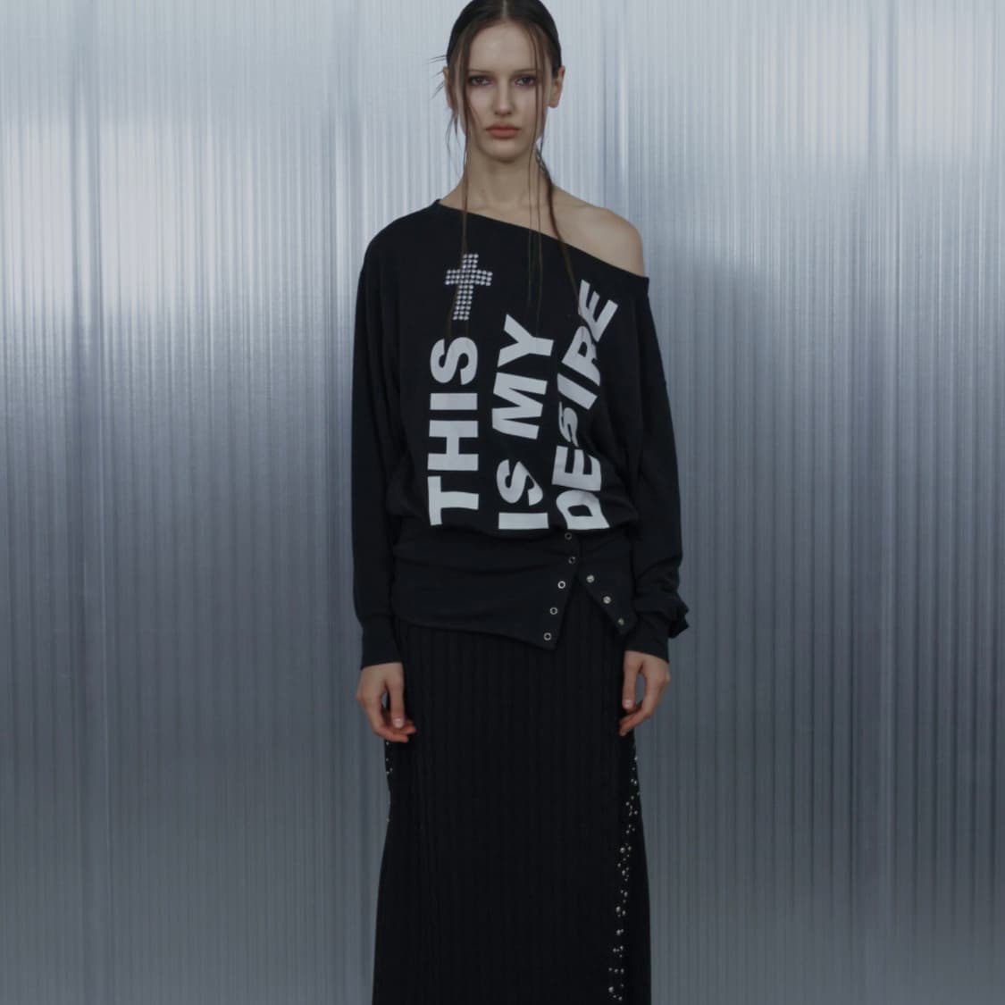 셋업이엑스이 원숄더 맨투맨 상품이미지1