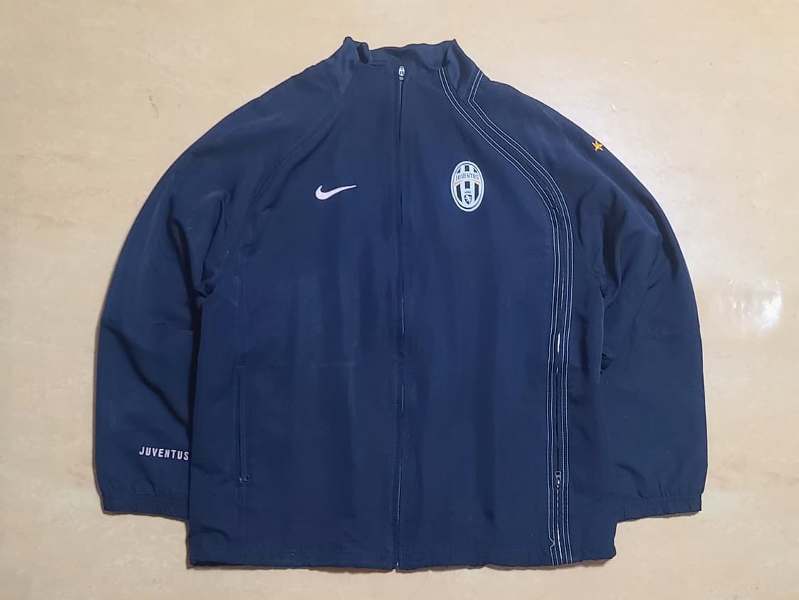 나이키 04 유벤투스 올드스쿨 바람막이 105 상품이미지3