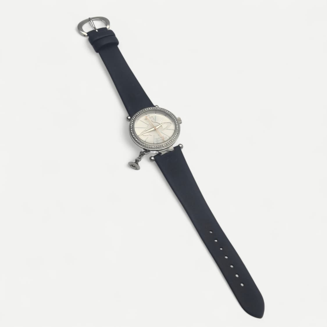 비비안웨스트우드 파베 쿼츠 시계 상품이미지2