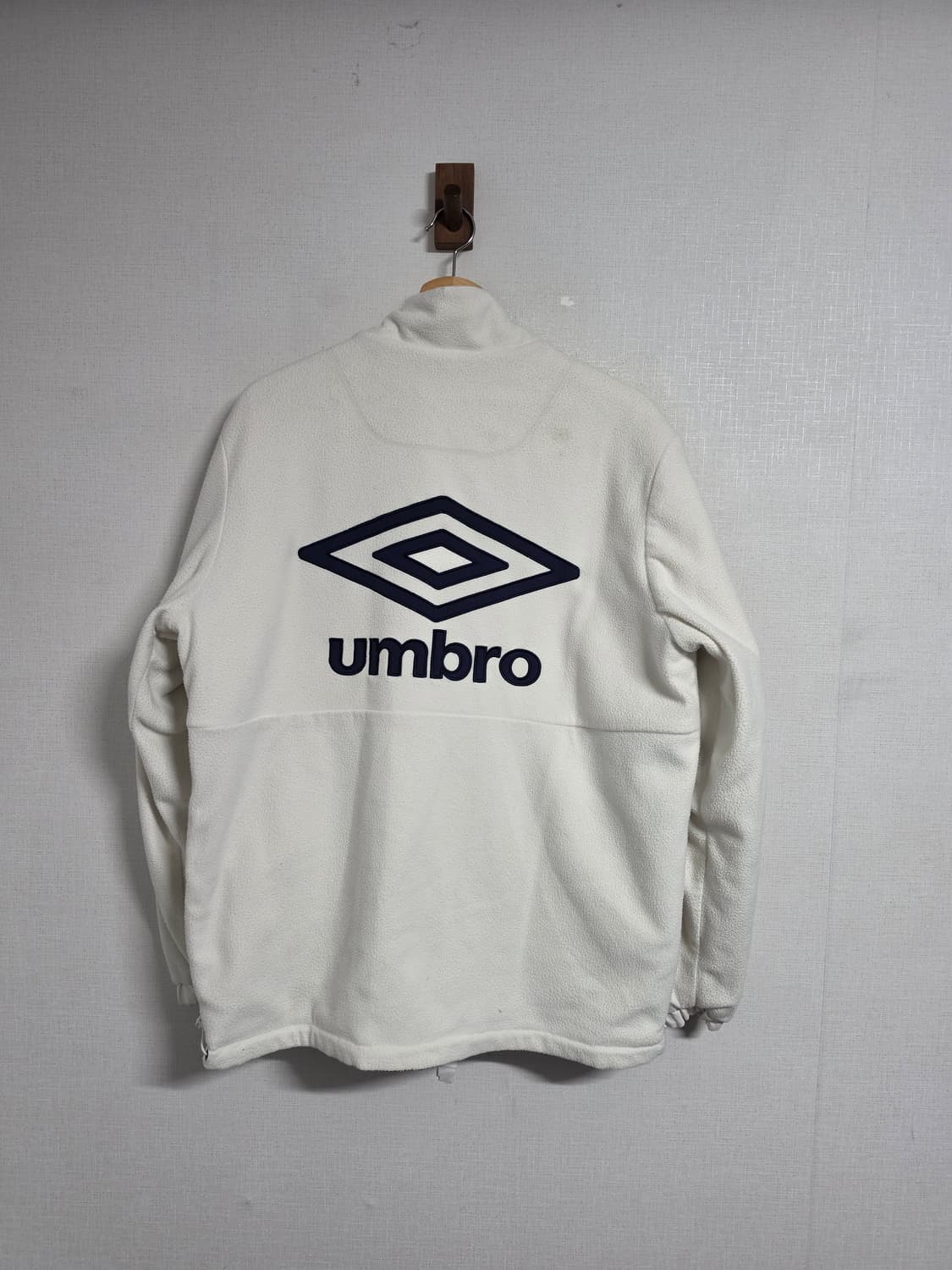 엄브로 빅로고 리버시블 바람막이 후리스 95 상품이미지5