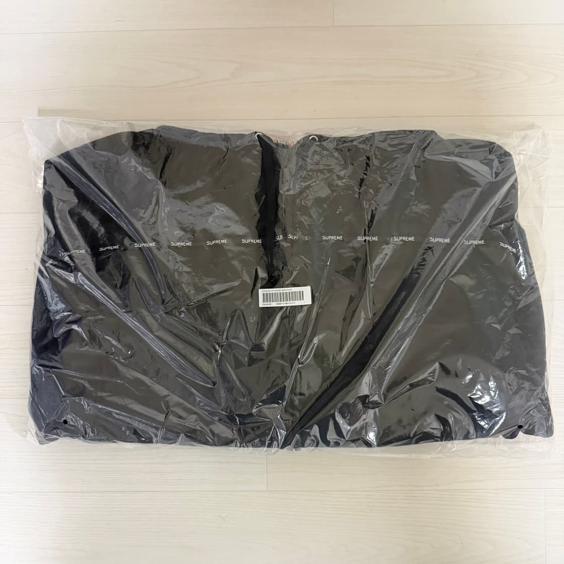 슈프림 파이핑 집업 후드 스웨트셔츠 블랙 - 25FW 상품이미지2