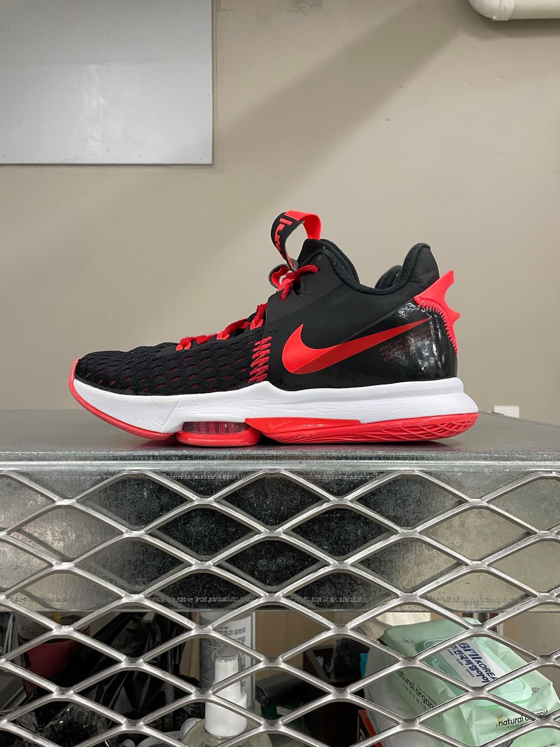 나이키 르브론 위트니스 5 브레드 260 (gr-4326) 상품이미지1