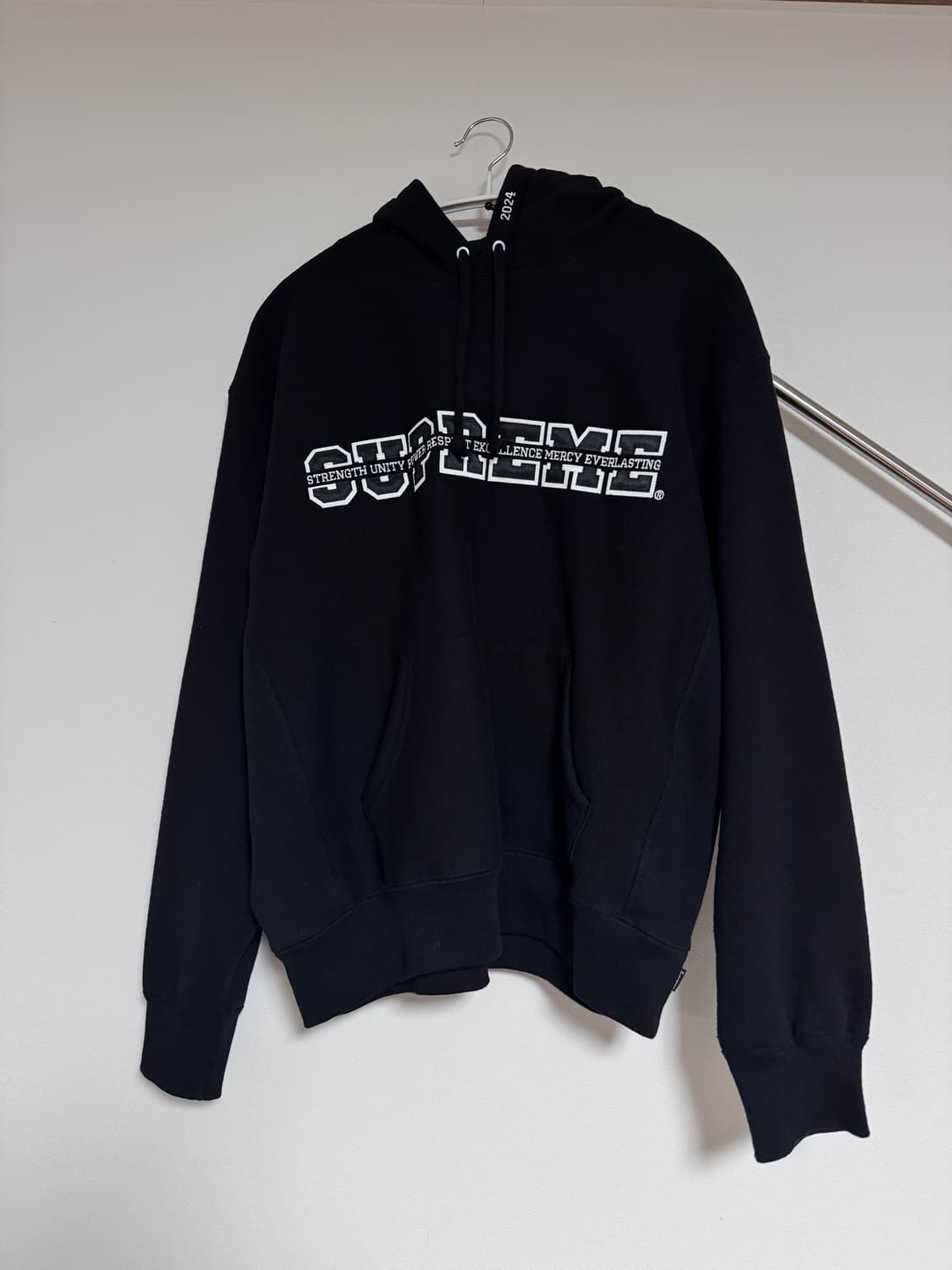 슈프림 블랙 후드 S 상품이미지1