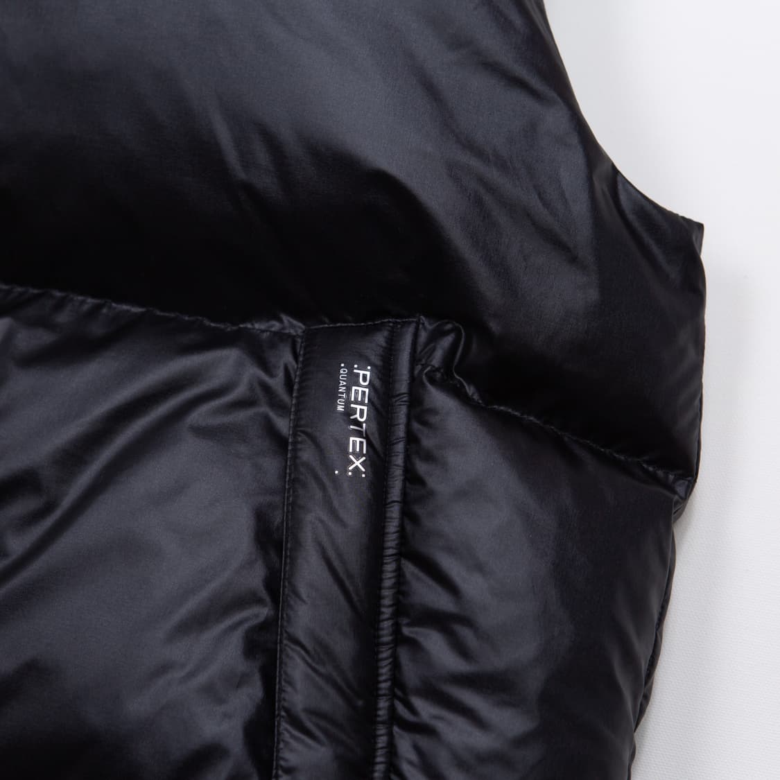 더블탭스 비부악 베스트 블랙 상품이미지3