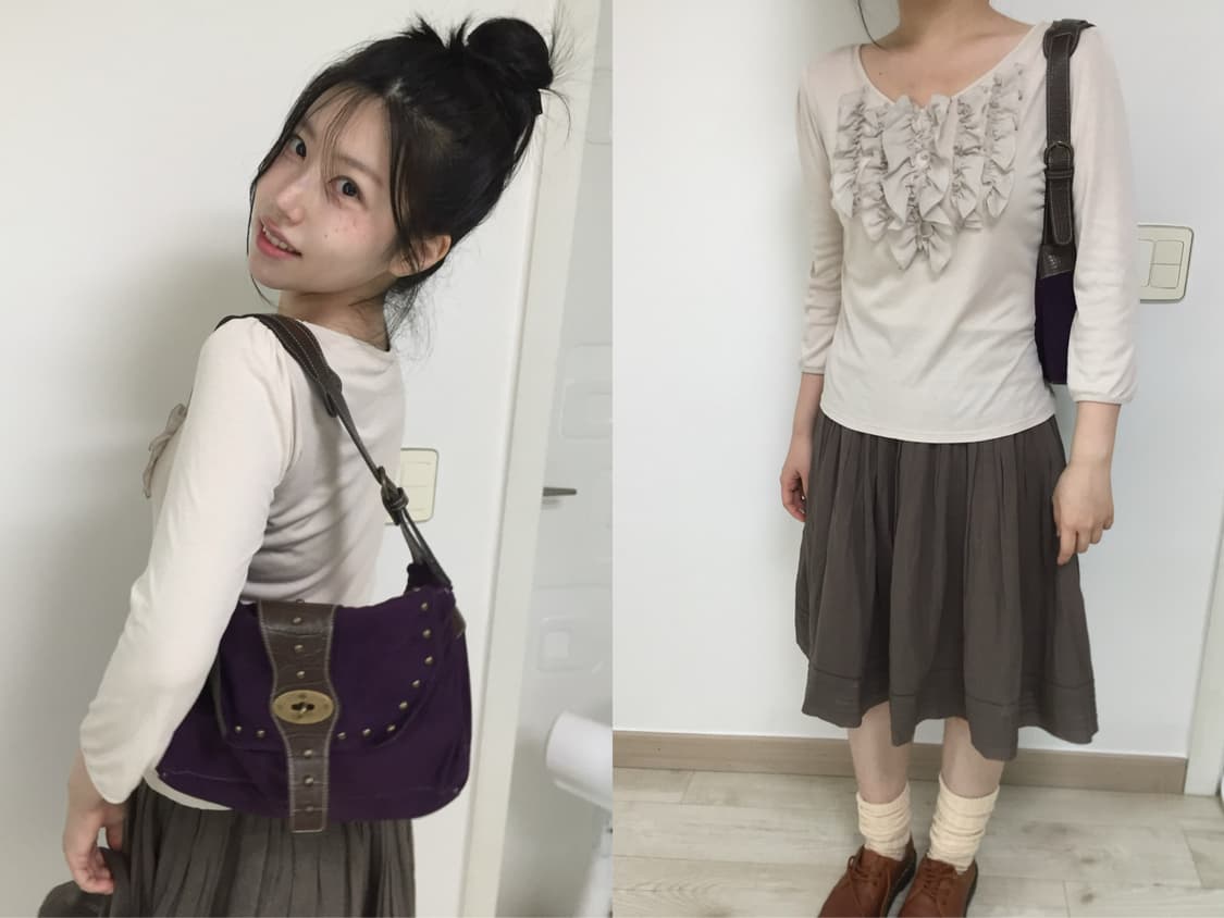 ruffle round neck T 상품이미지1