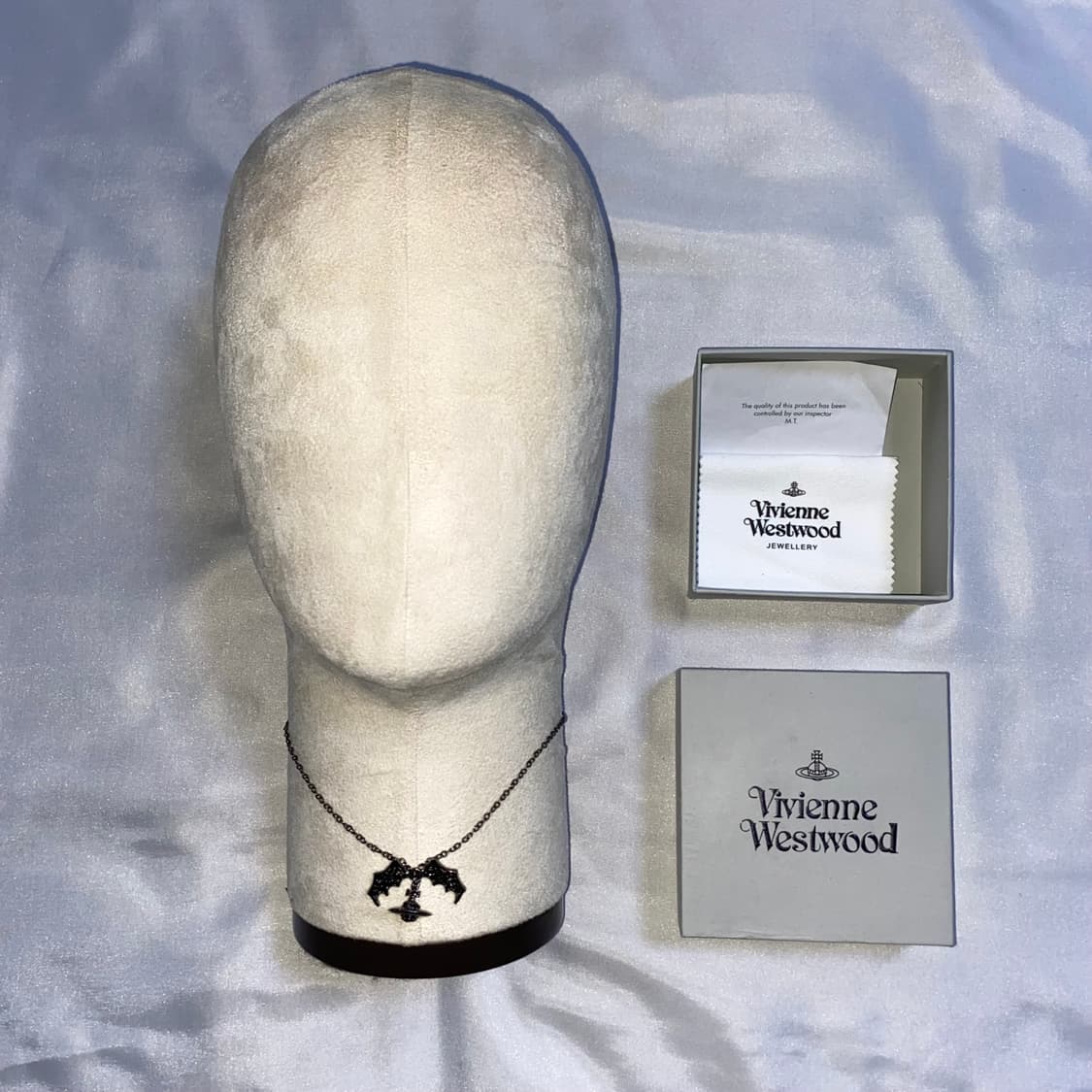 [구성품O] 비비안웨스트우드 아카이브 박쥐 날개 목걸이 상품이미지3