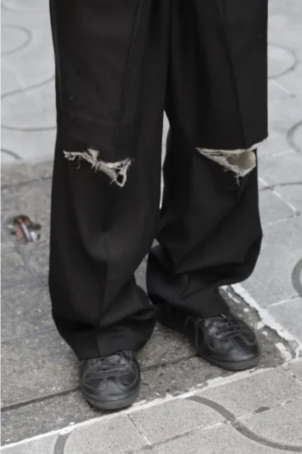 [1] 안셀름 ANCELLM 데미지 울 슬렉스 블랙 상품이미지3