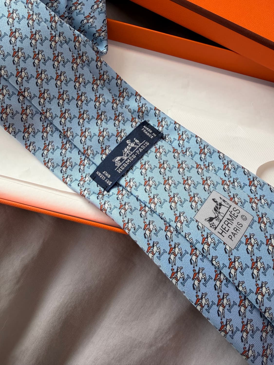 에르메스 홀스 실크 넥타이 상품이미지6