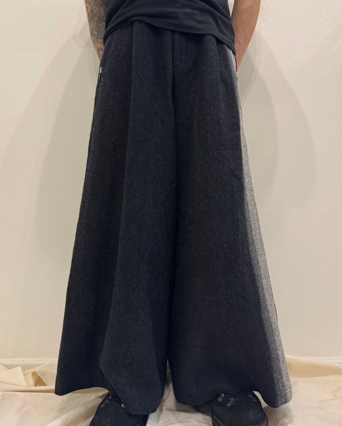 파세타즘 와이드 울 사이드스트라이프 트라우저 상품이미지9