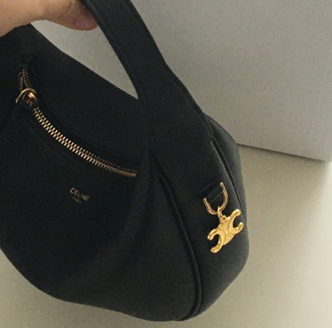 셀린느 트리옹프 키링 상품이미지1