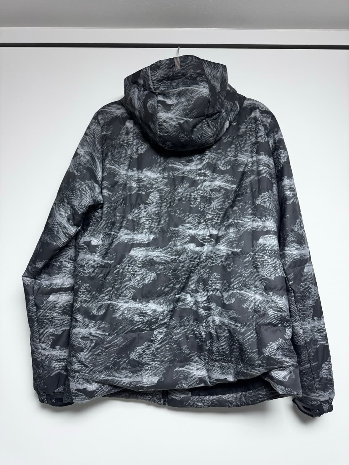 오클리 경량 점퍼 상품이미지2