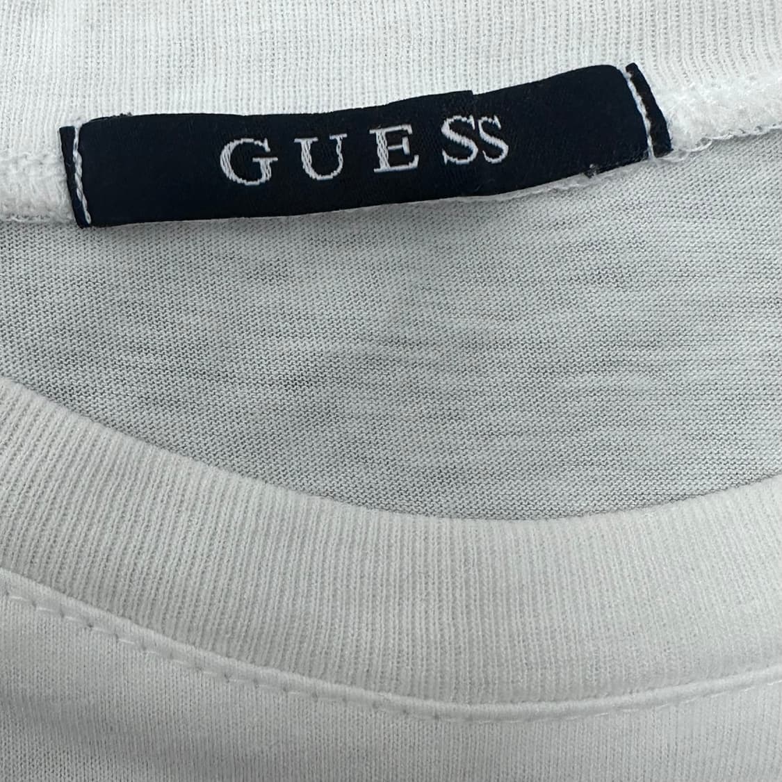 GUESS 게스 반팔티셔츠 화이트 95(M) 상품이미지3