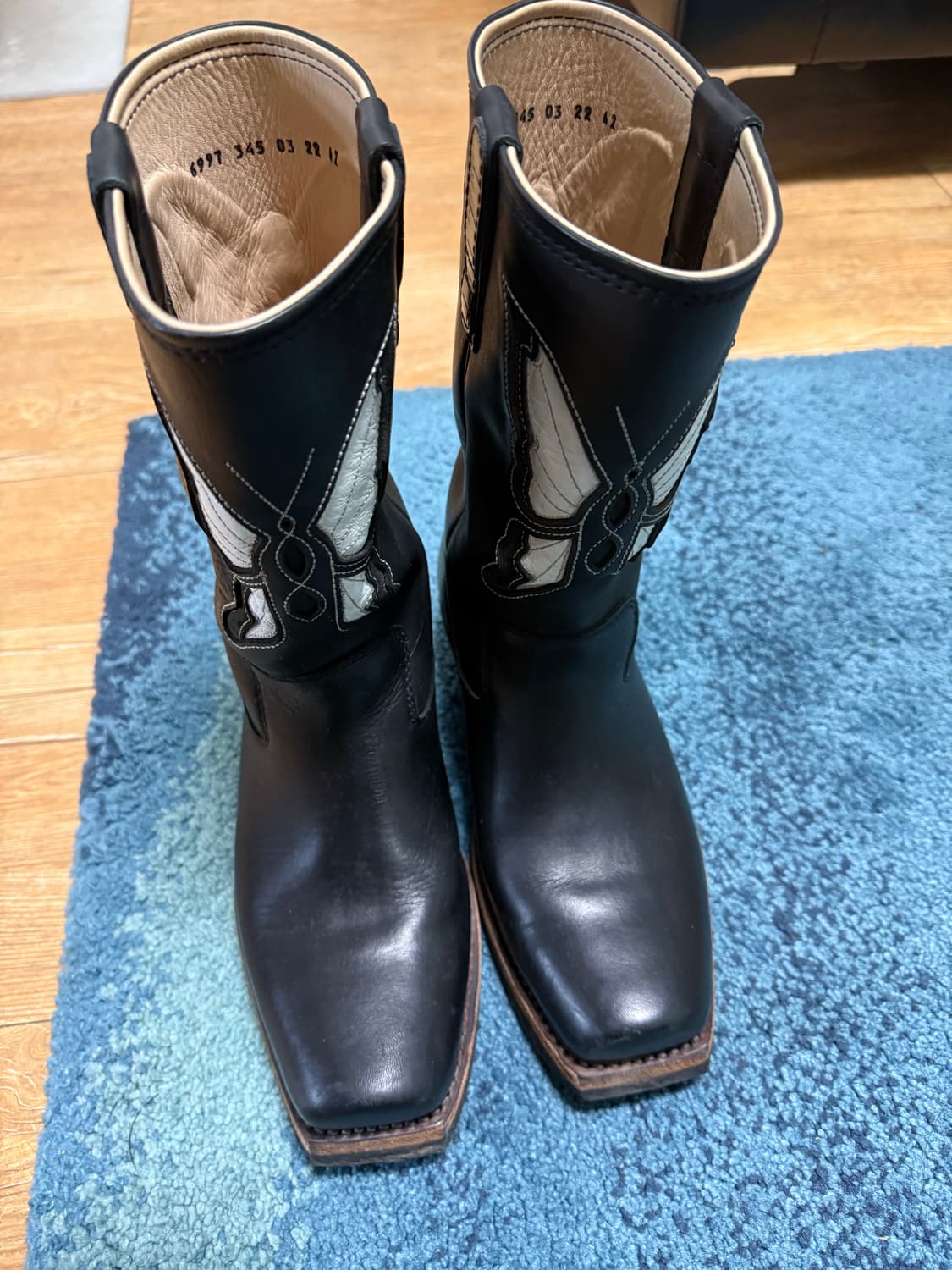 아워레가시 버터플라이 부츠 42 사이즈 상품이미지2