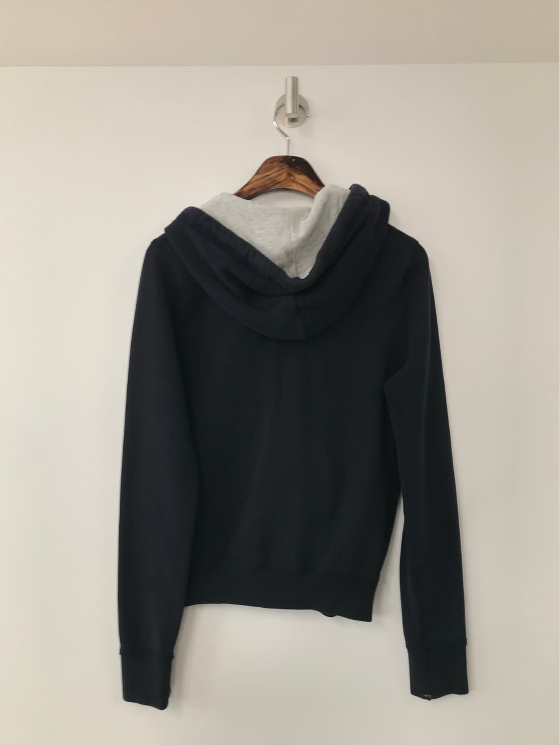 아베크롬비 y2k 와투케 네이비 딱붙 후드집업 상품이미지3