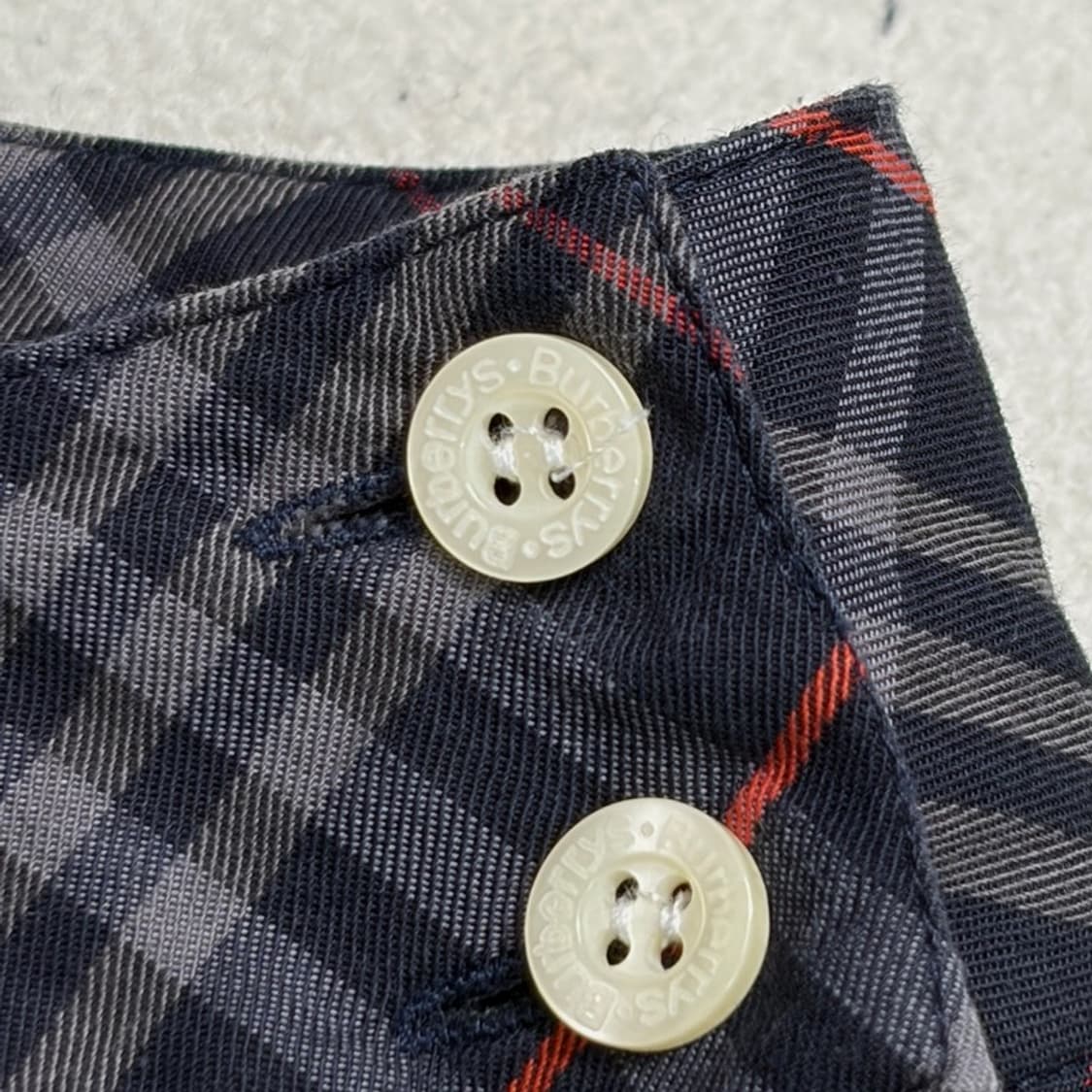 BURBERRY 90's 핀턱 노바 체크 올드머니 쇼츠 8 상품이미지3