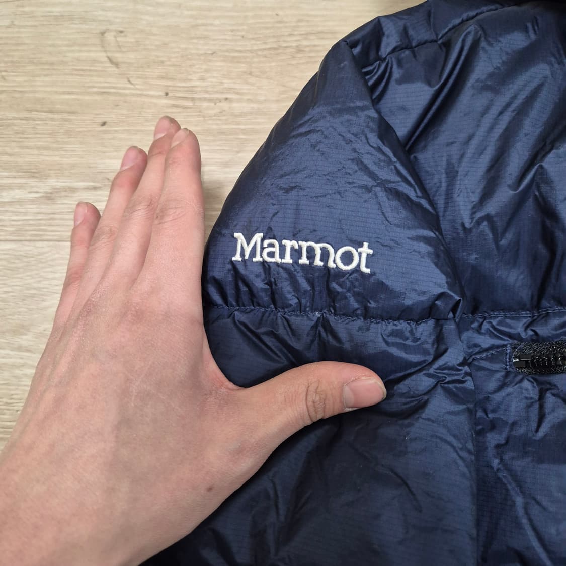 마모트 700 FILL 구스다운 후드 패딩 점퍼 L(100) 상품이미지4