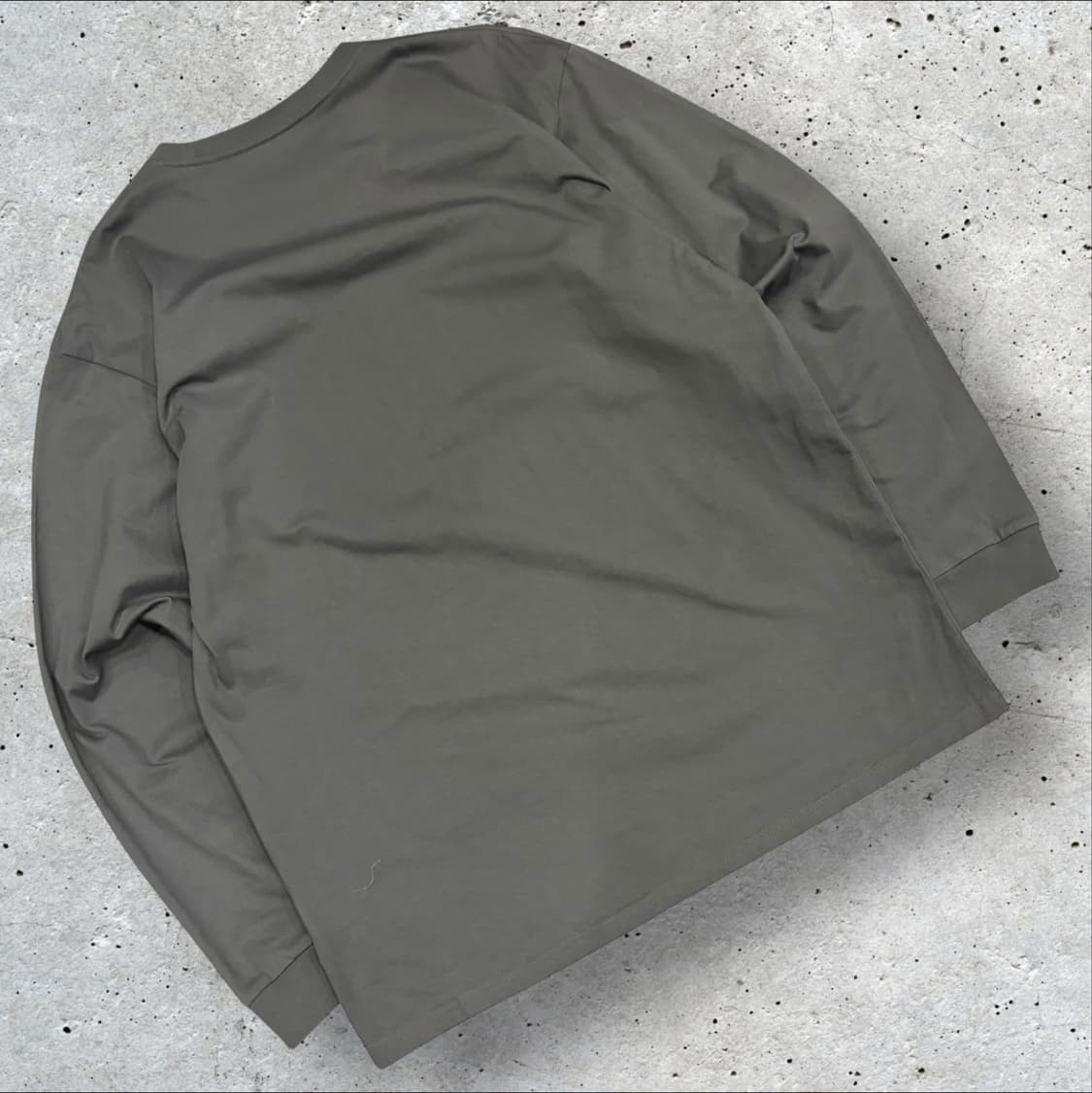 [L] 칼하트 WIP 긴팔 롱슬리브 티셔츠 챠콜 C534 상품이미지2