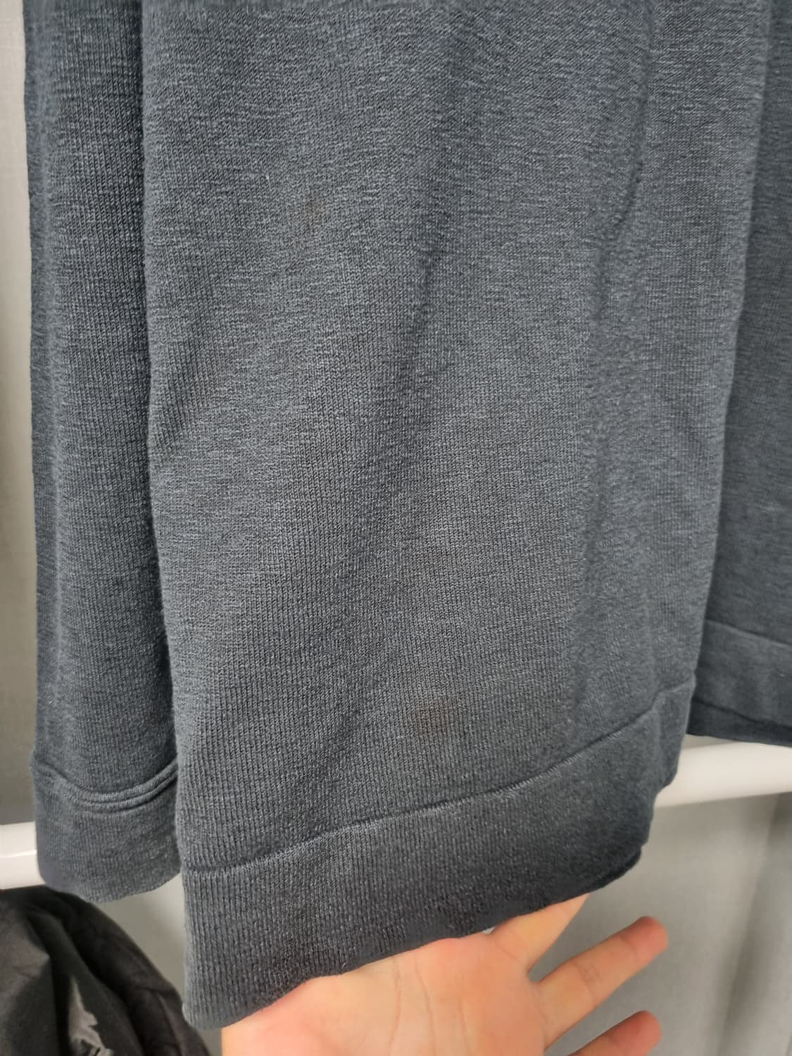 [최종가격] 스톤아일랜드 네이비 블랙 니트 상품이미지7