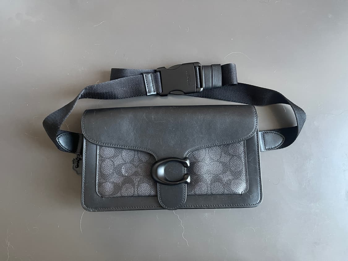 COACH 코치 시그니처 크로스백 블랙 상품이미지1