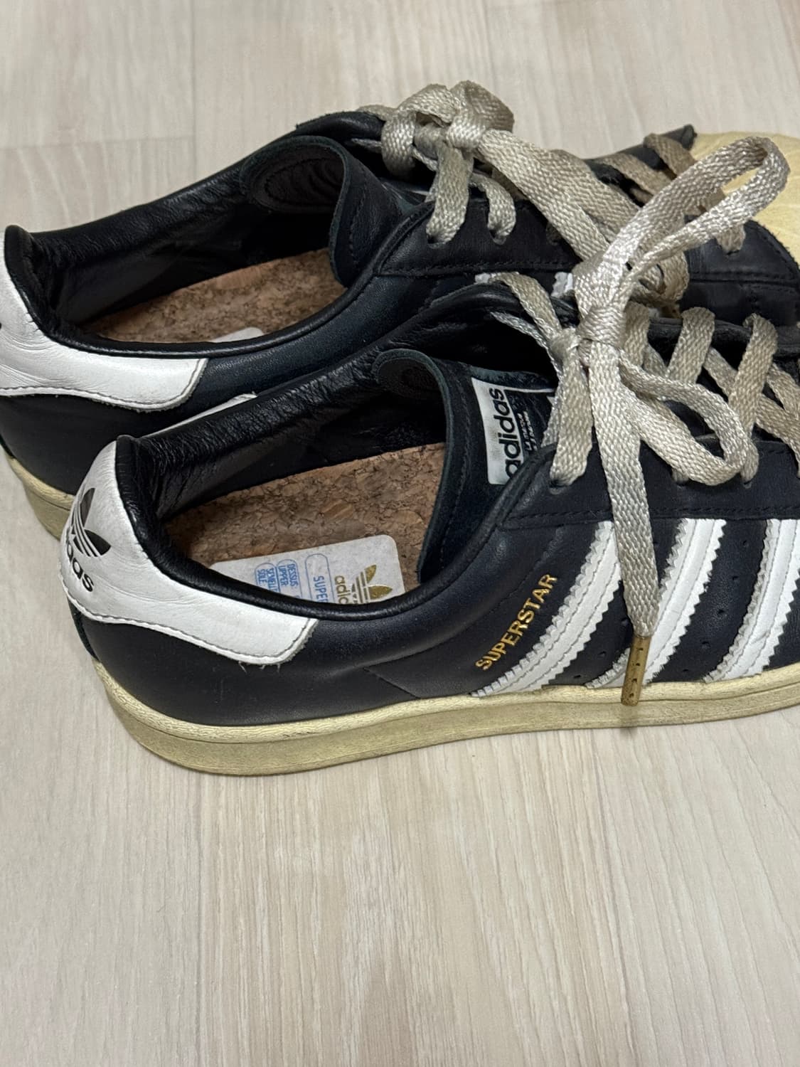 235) 아디다스 슈퍼스타 프리미엄 상품이미지3