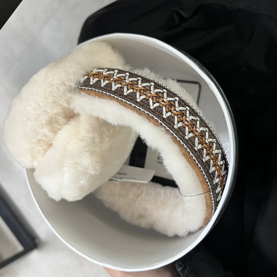 UGG 어그 양모 귀마개 체스트넛 상품이미지2