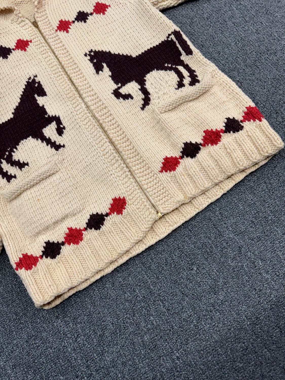 OS)60’s 빈티지 헤비 울 말 패턴 코위찬 가디건 상품이미지6