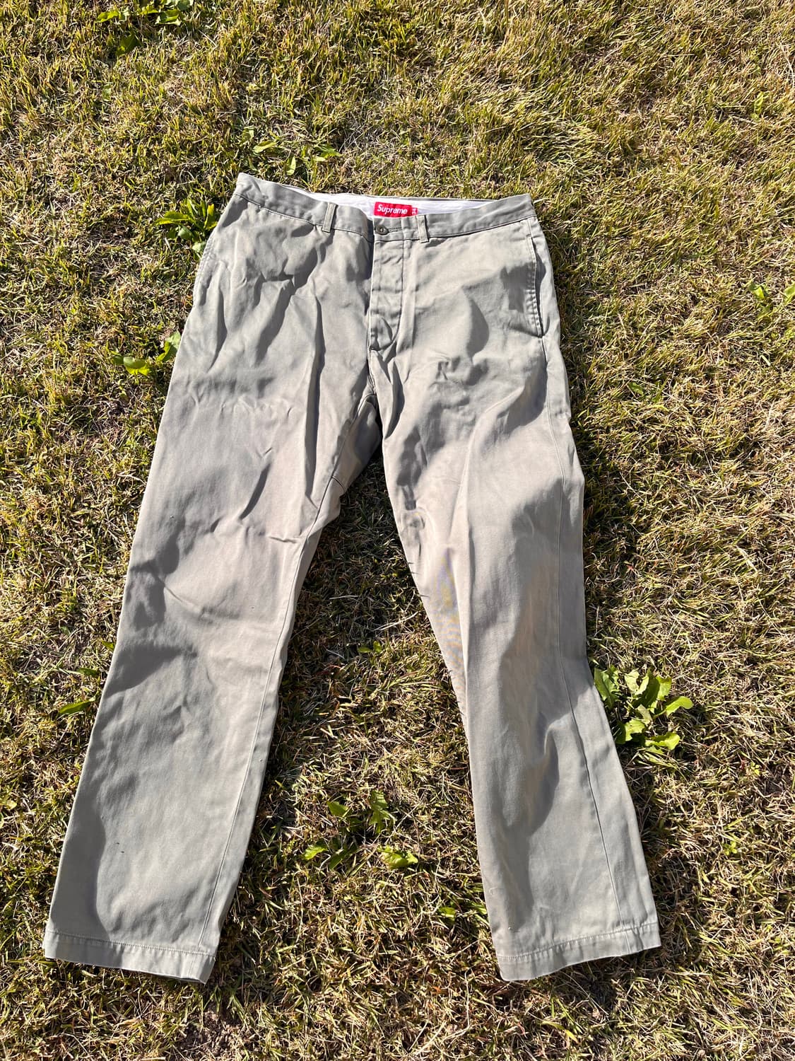 슈프림 치노 팬츠 상품이미지1