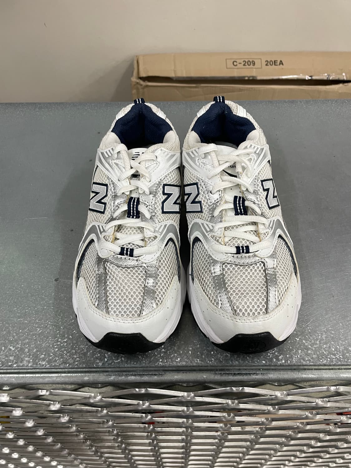 뉴발란스 530 화이트 실버 240 상품이미지5