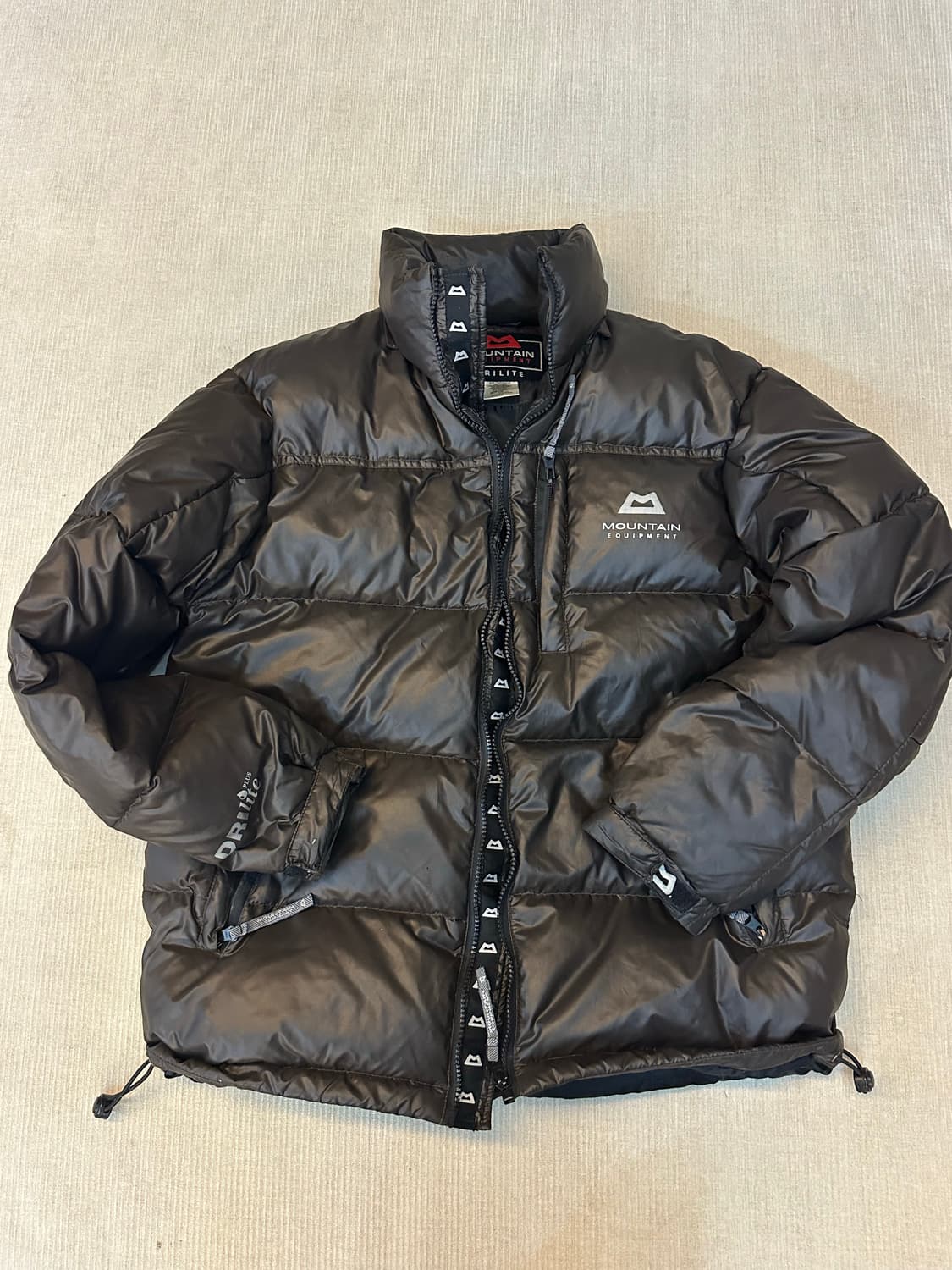 마운틴 이큅먼트 남성 패딩 L 다크브라운 상품이미지6
