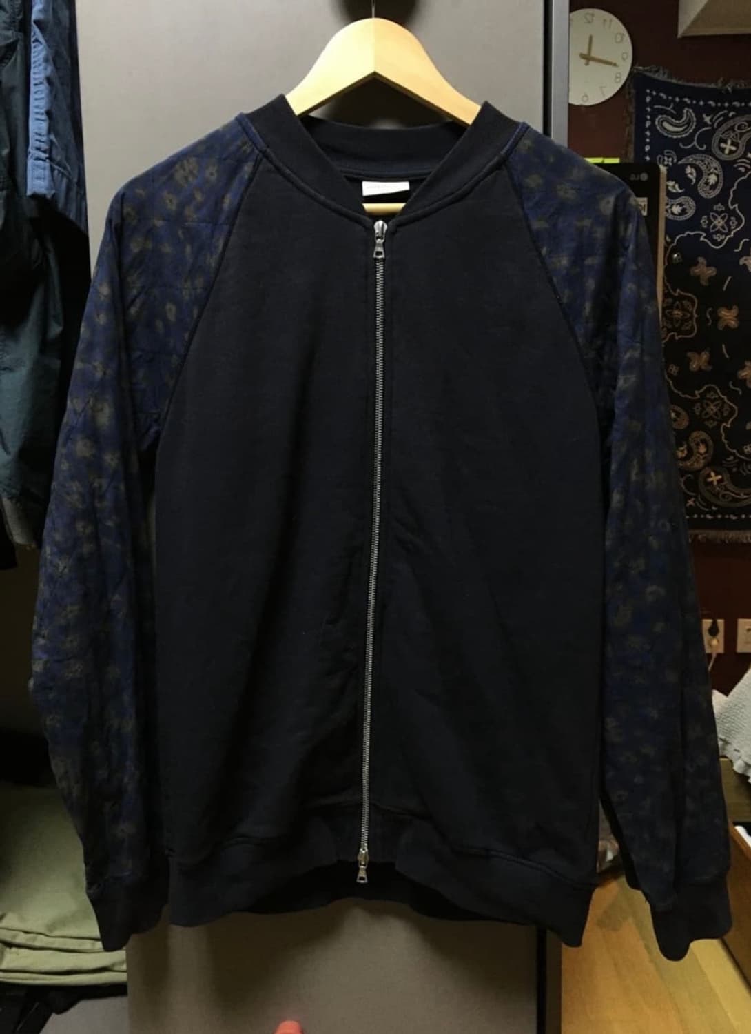 드리스반노튼 집업 상품이미지1