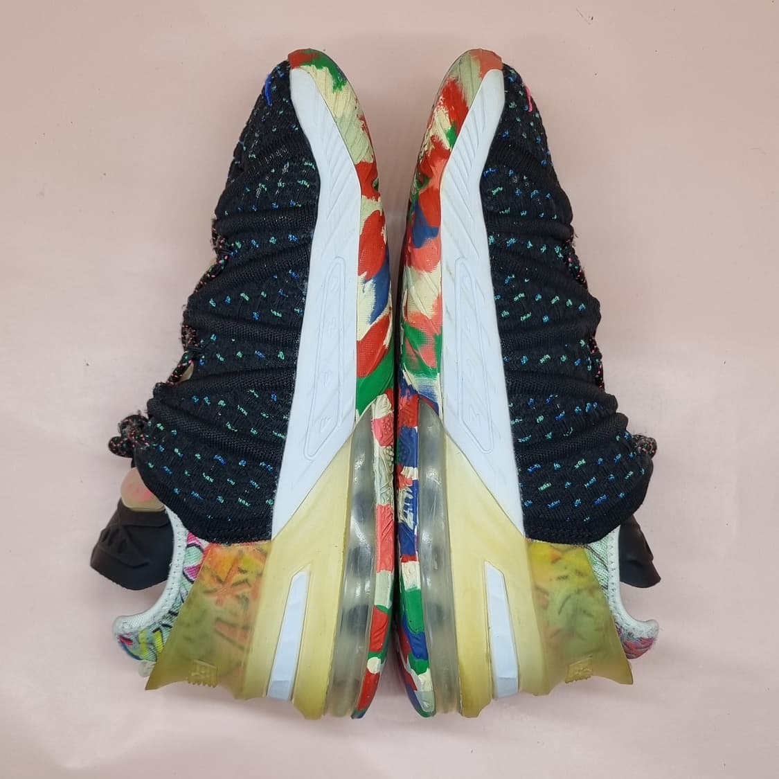 나이키 르브론18 운동화235 상품이미지5