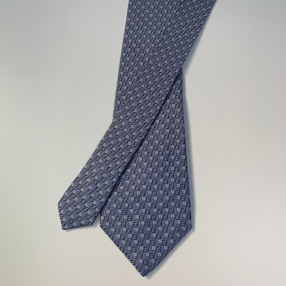 펜디(FENDI) 신형 FF모노그램 명품넥타이 이태리 100실크 최상급 상품이미지3