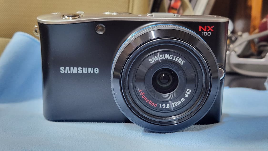 삼성 NX100 빈티지 디카 + 20mm + 20-55mm 상품이미지1