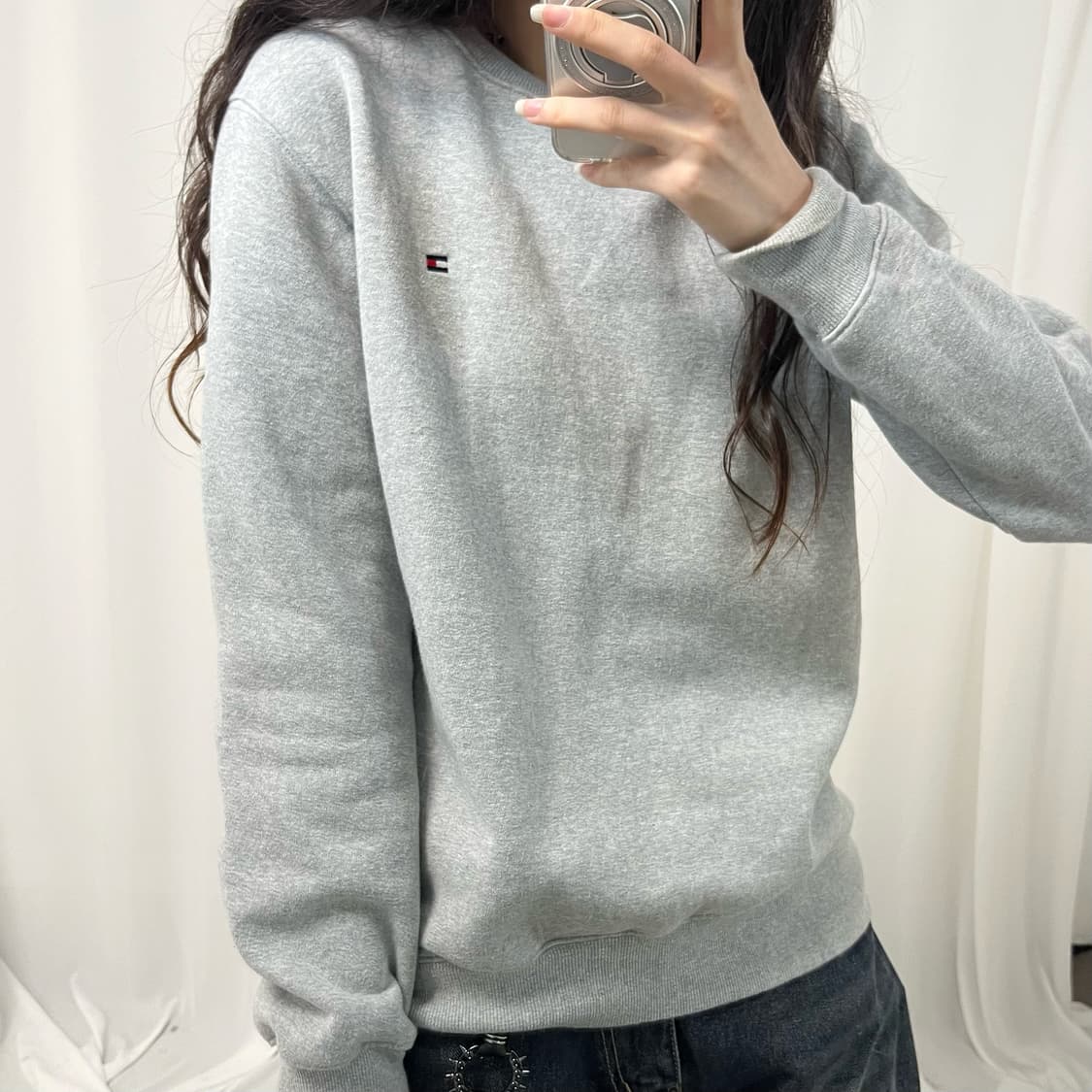 Tommy Hilfiger gray sweatshirt 상품이미지2