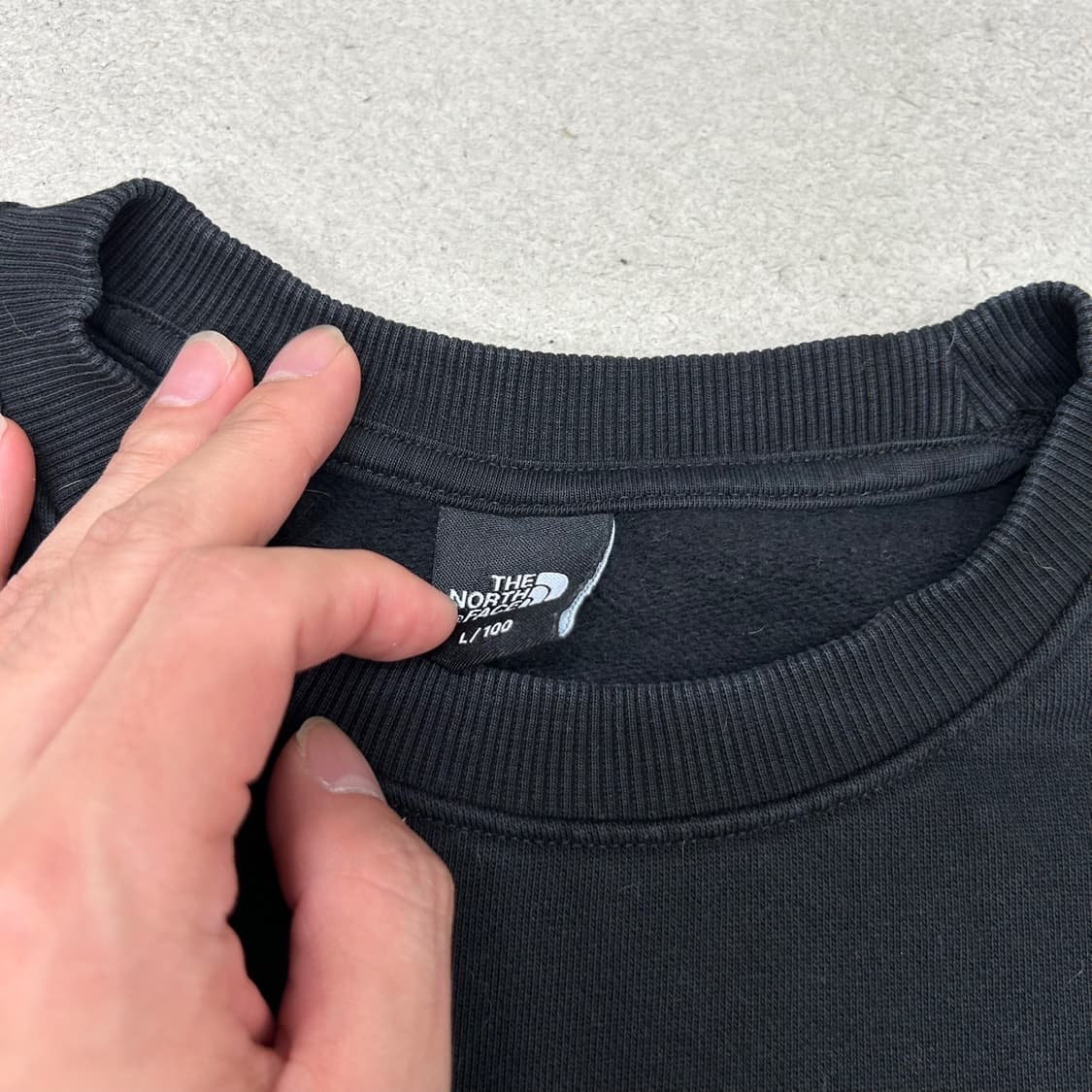 노스페이스 맨투맨 상품이미지3