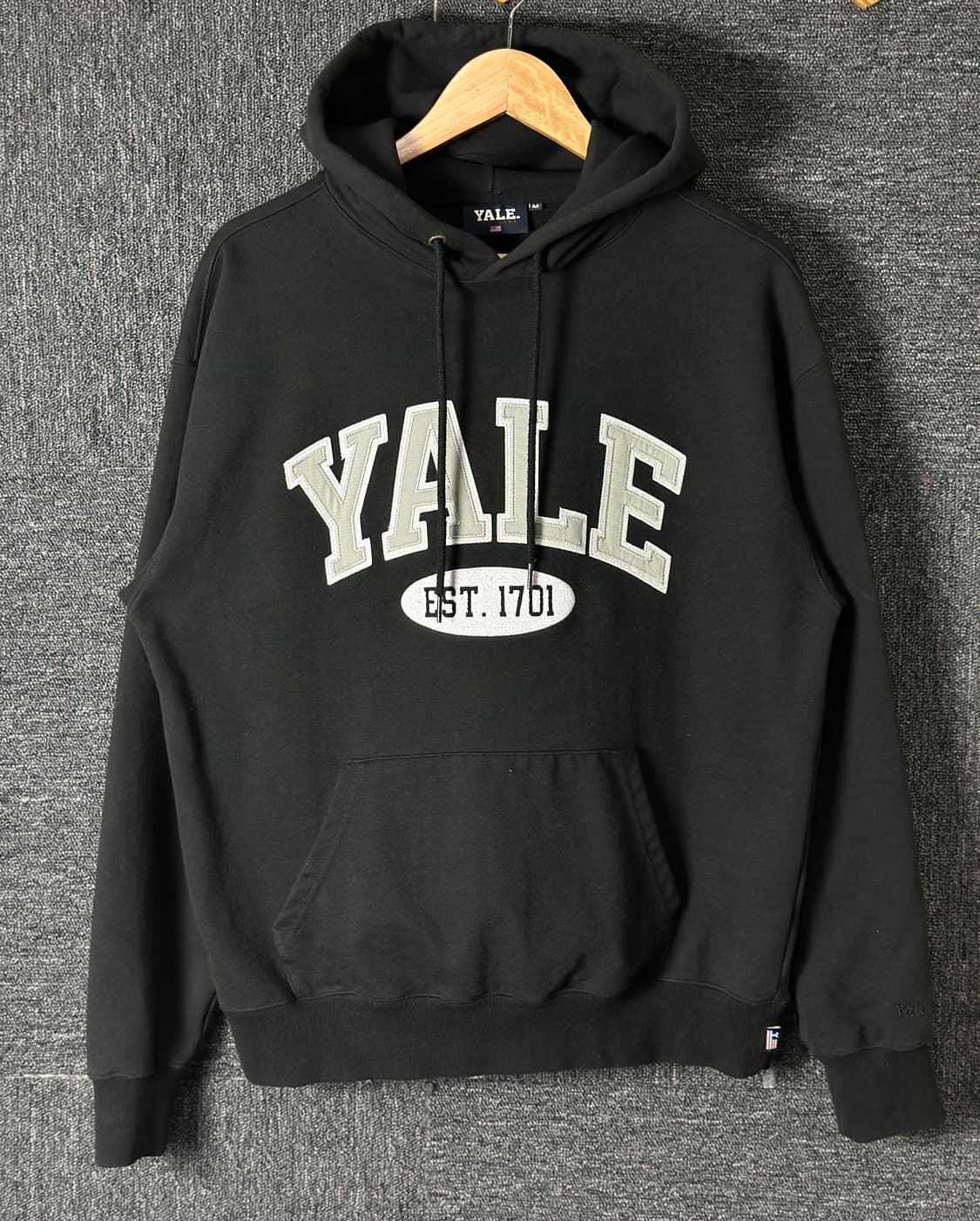 YALE 예일 후드티 블랙 상품이미지1