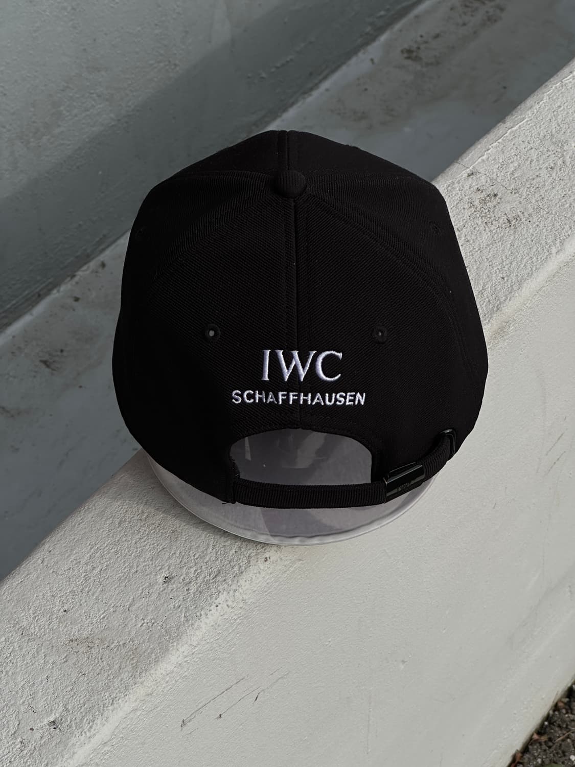 [F] IWC 샤프하우젠 로고 블랙 볼캡 모자 상품이미지4