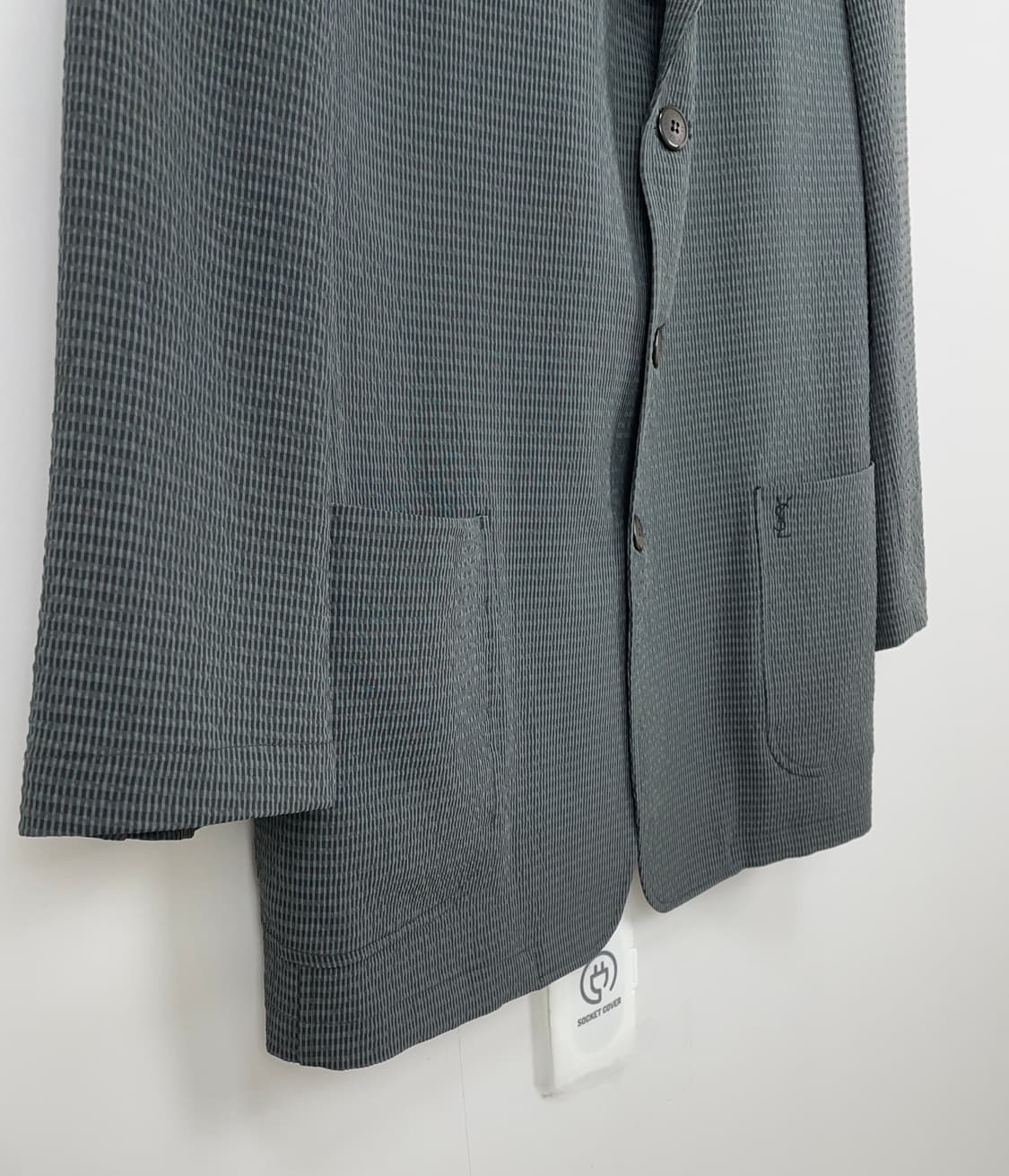 입생로랑(Yves Saint Laurent) 쁘띠 체크 로고 자수 자켓 상품이미지3