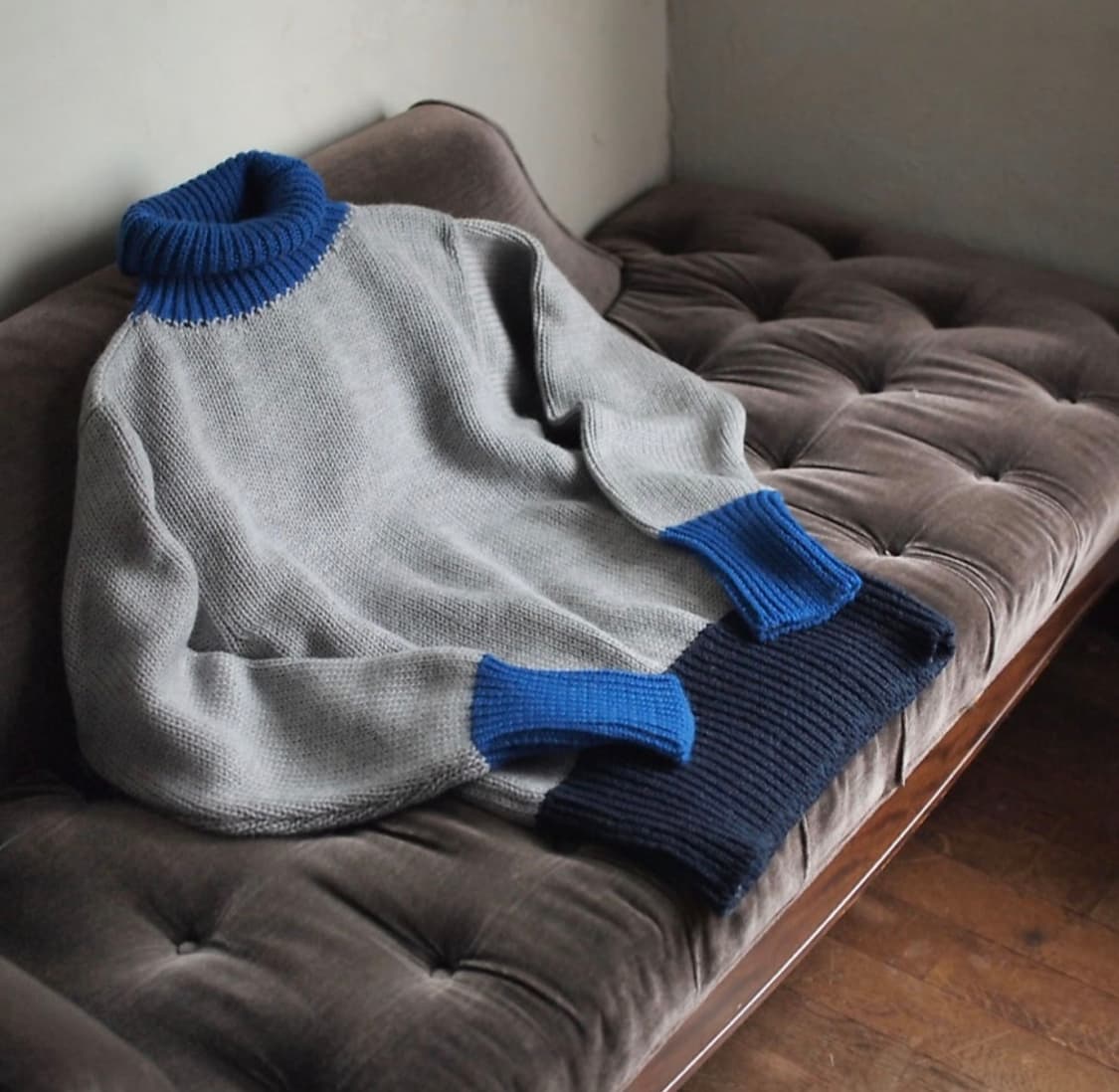 (나이젤 카본 착용)나이젤 카본 조지로우 롤 넥 니트 스웨터 46 정품 상품이미지5