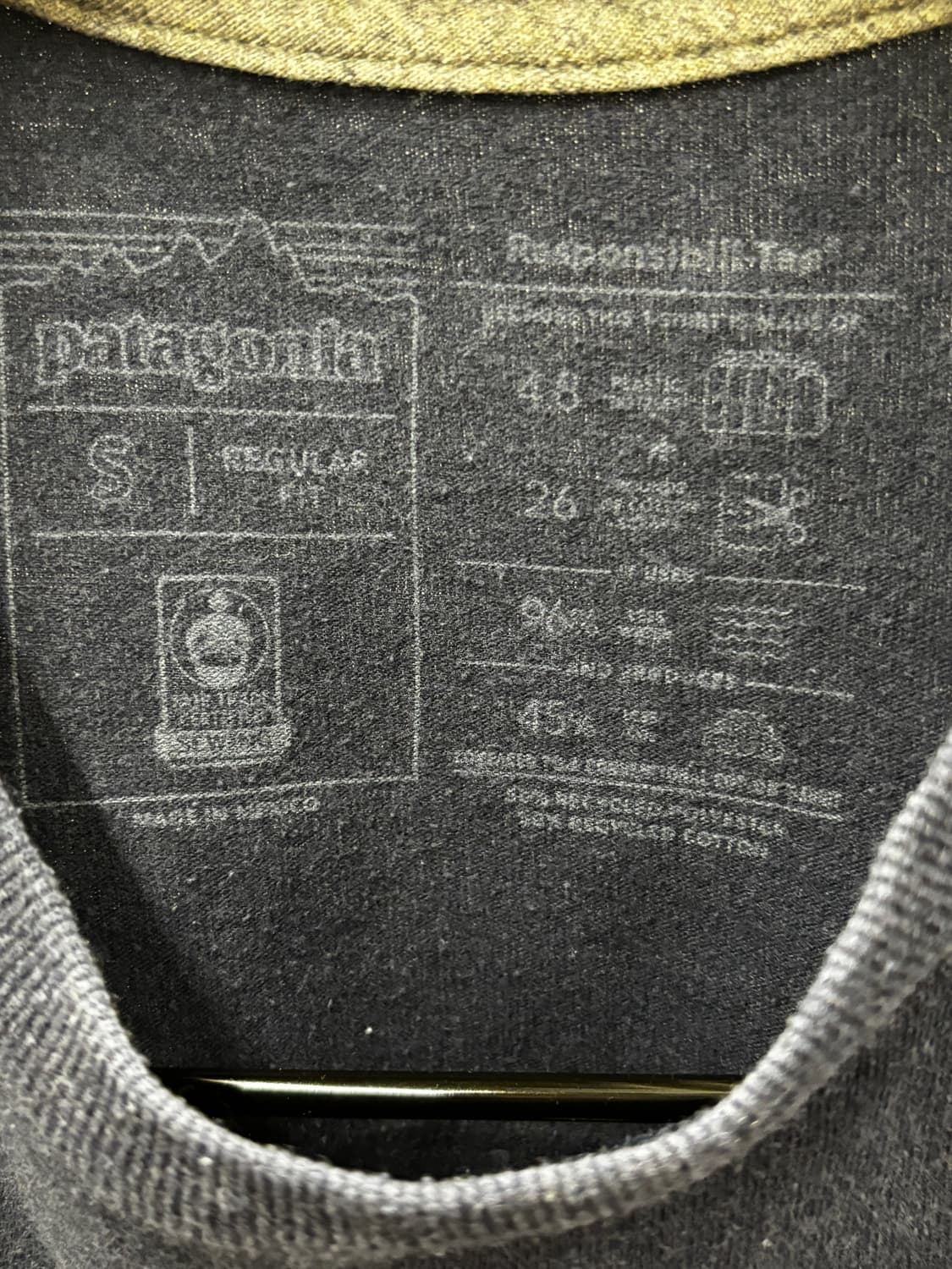 파타고니아 반팔 티셔츠 네이비 S 상품이미지4