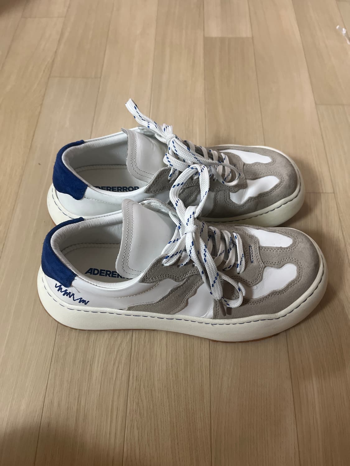 아더에러 로그 바운스 오프 화이트 260 상품이미지3