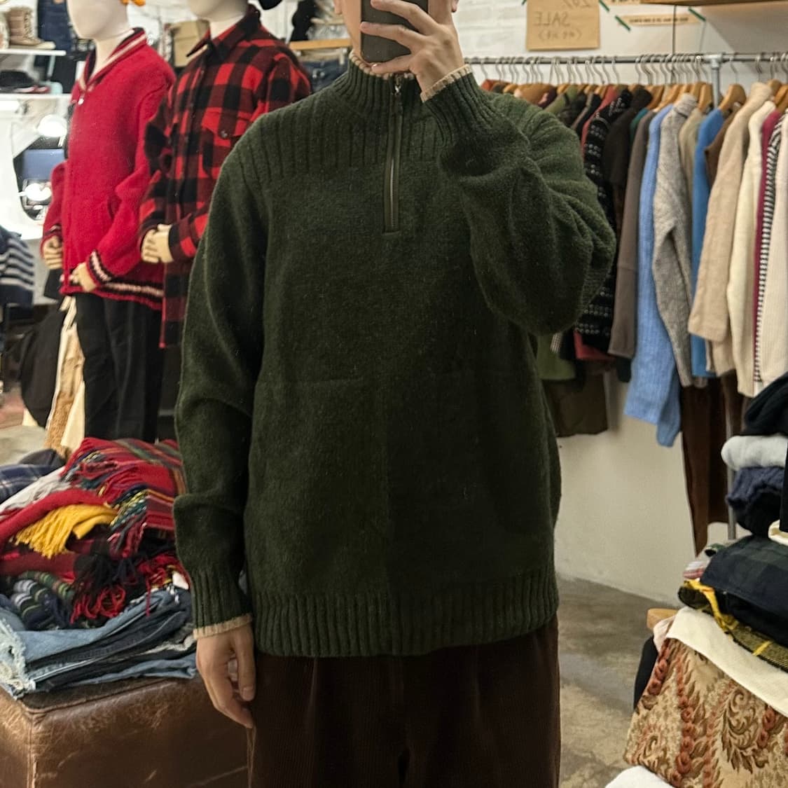 (착용컷) J.PRESS 하프 집업 폴라 니트 (남성용 103) 상품이미지3