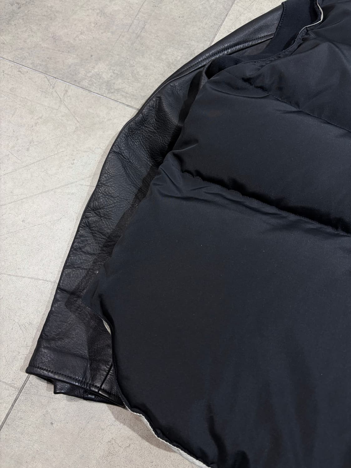 undercoverism 08fw 레더 다운 도킹 베스트 패딩 자켓 상품이미지7