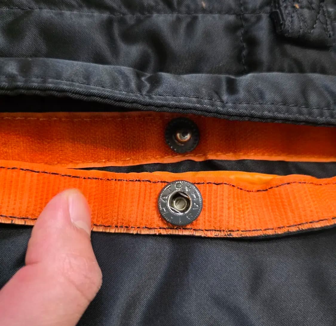 요시다포터 탱커 숏 헬멧백 라지 사이즈 W480/H350 상품이미지6