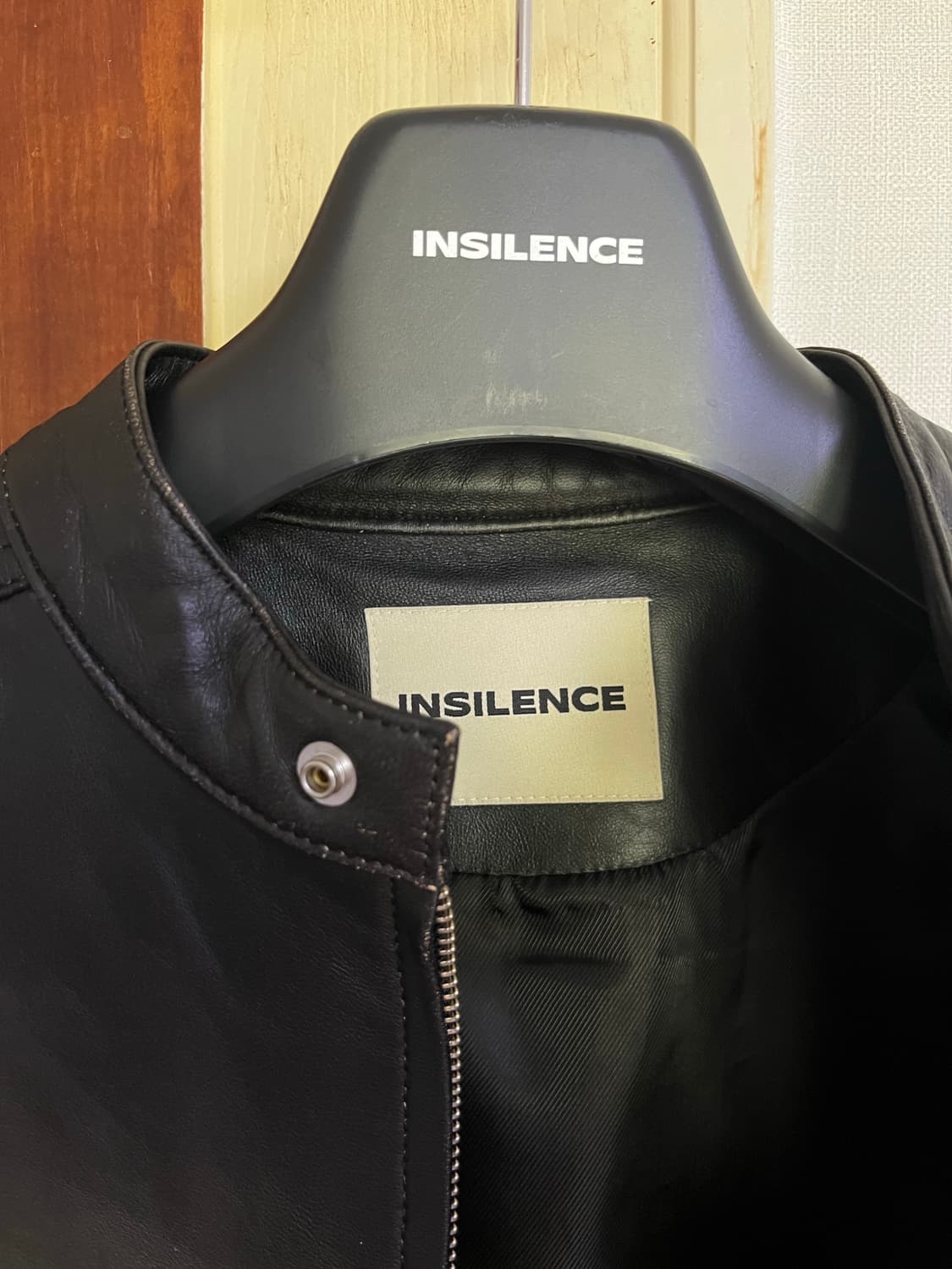 인사일런스 엠보 바이크 레더 자켓 블랙 L 상품이미지3