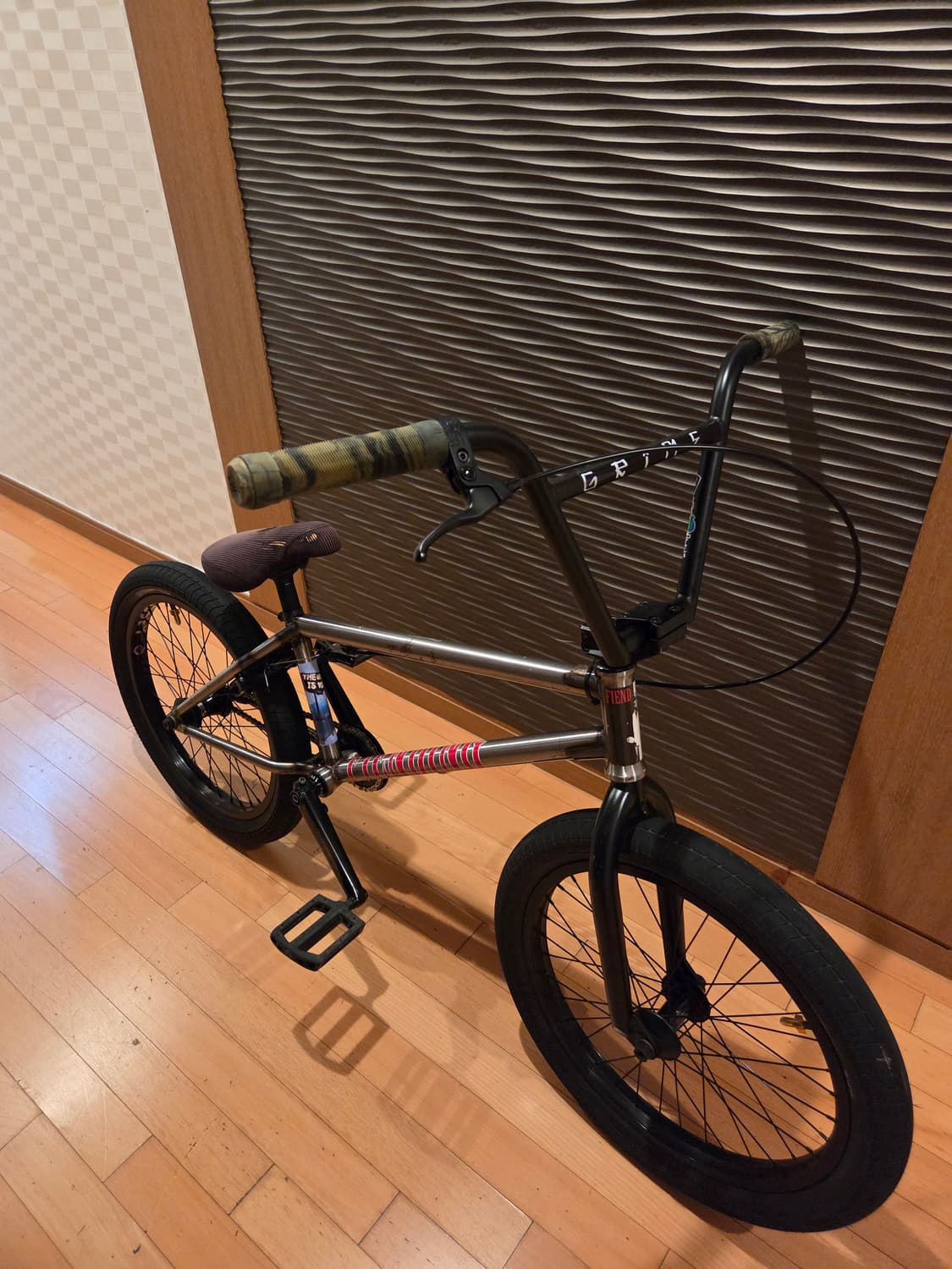 핀드밀스 풀커스텀 bmx 판매합니다. 상품이미지6
