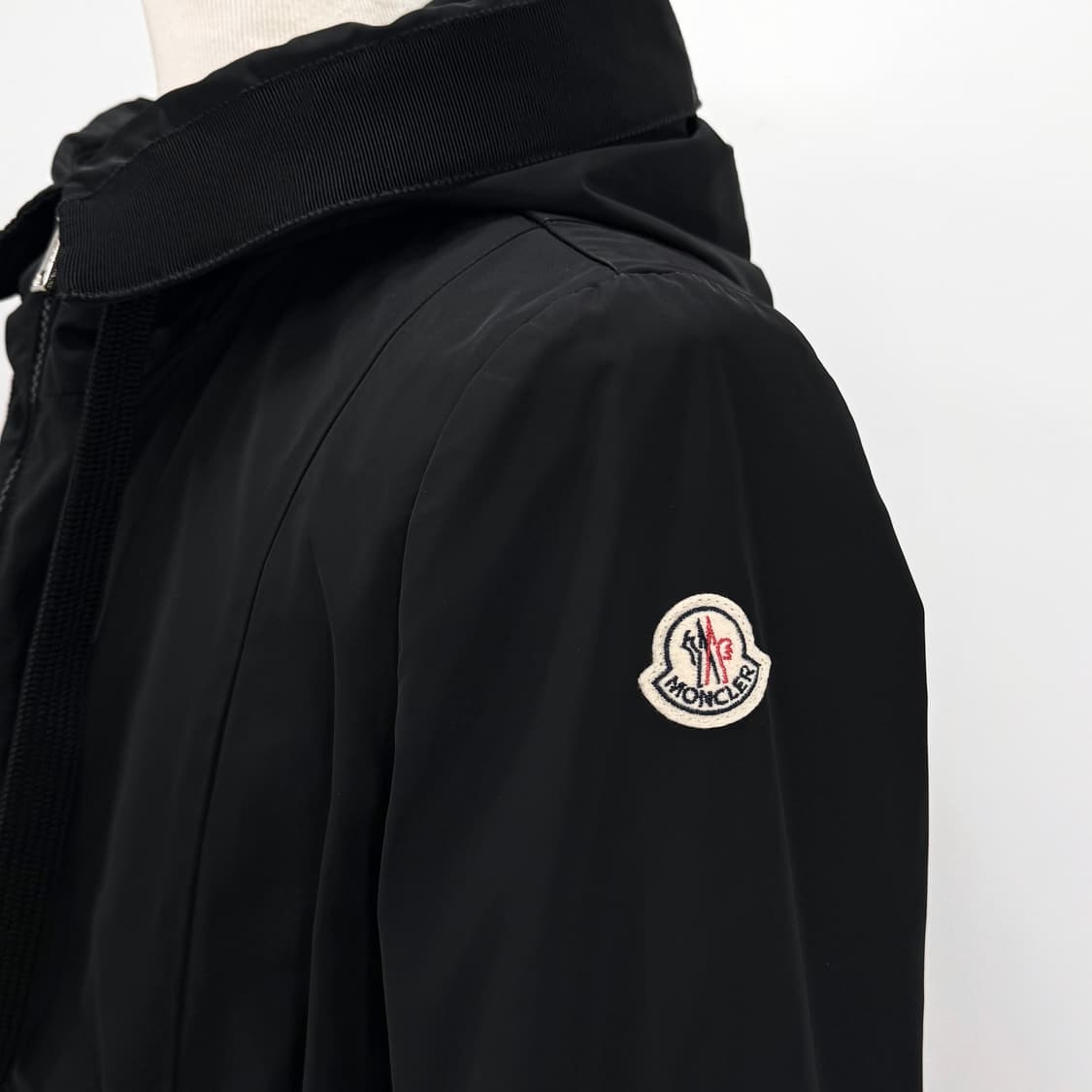 [3사이즈] 몽클레어 토파즈 여성 후드 바람막이 자켓 (4910105) 상품이미지6