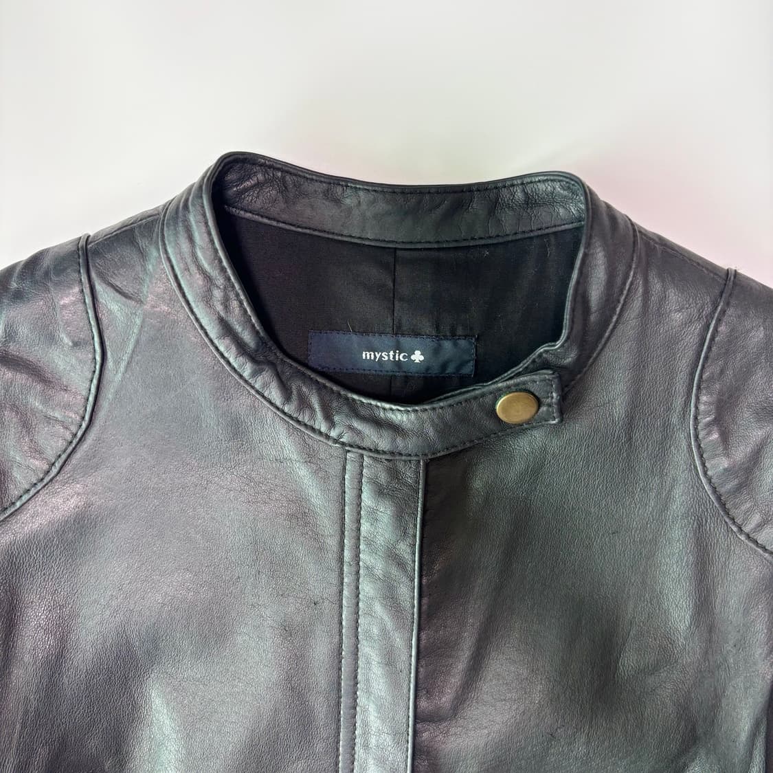 미스틱 미니멀 스탠드 칼라 램스킨 싱글 라이더 자켓 상품이미지5