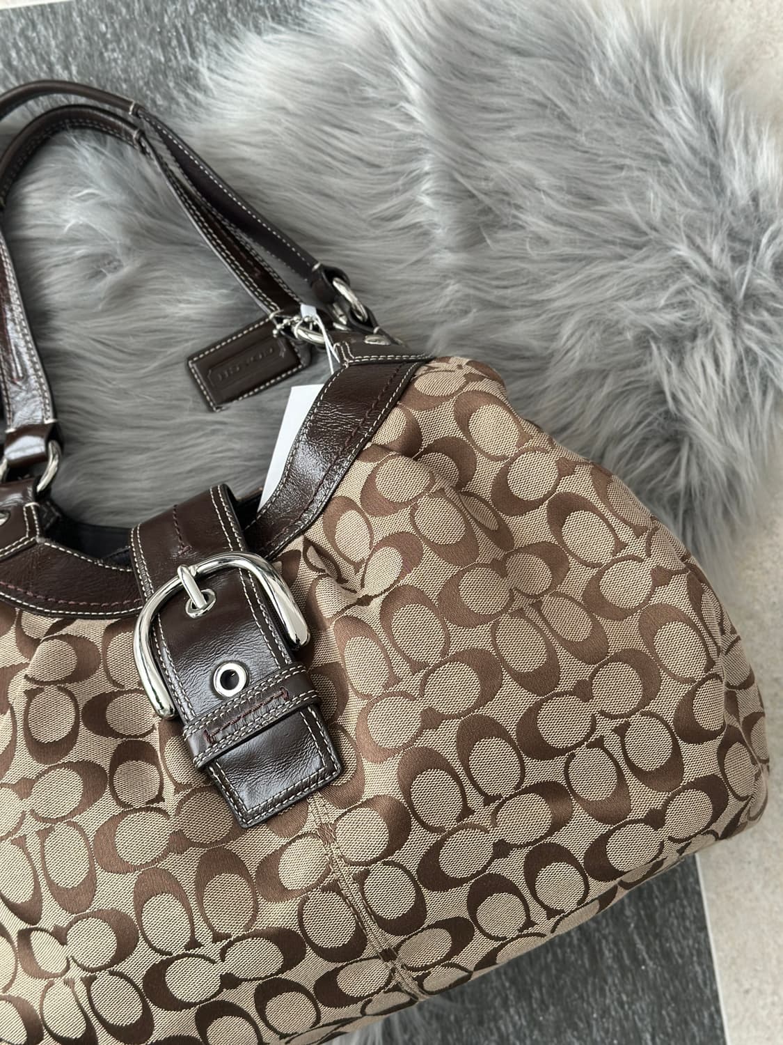 코치 자카드 버클 호보백  상품이미지1